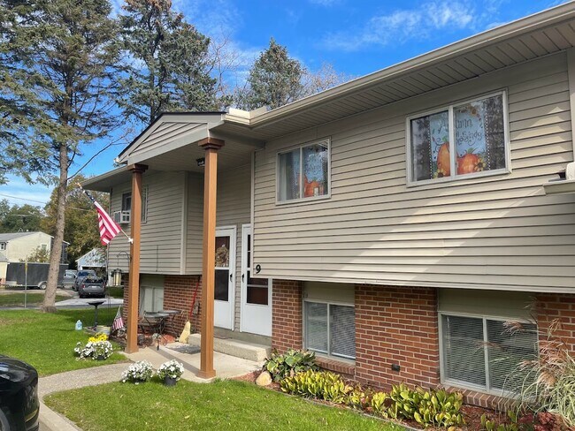 Photo - 246 Peters St