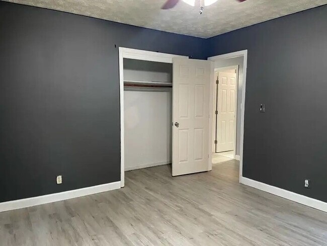 Photo - Beautifully Updated 2 Bedroom 1 Bathroom Home - Move-In Ready!