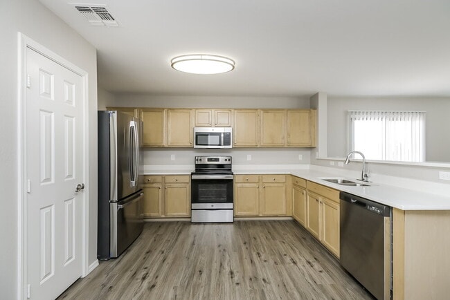 Photo - 2552 E Meadow Lark Way