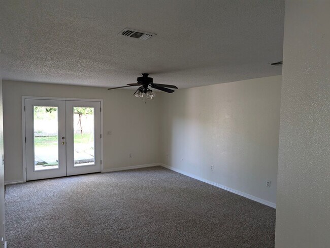 Photo - Home is Ready! Taking applications.