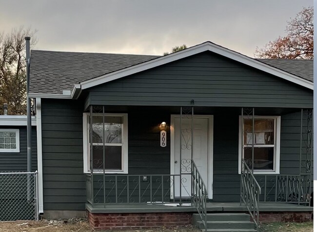 Photo - 906 N Garfield Ave