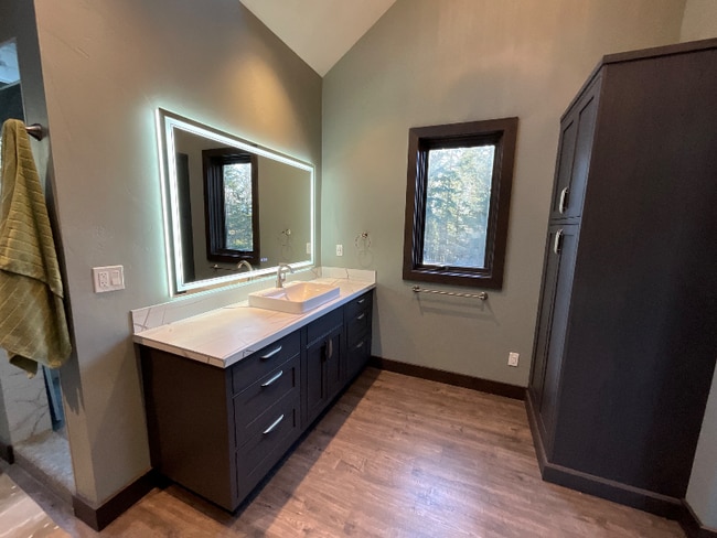 Photo - 245 Twin Bridges Rd