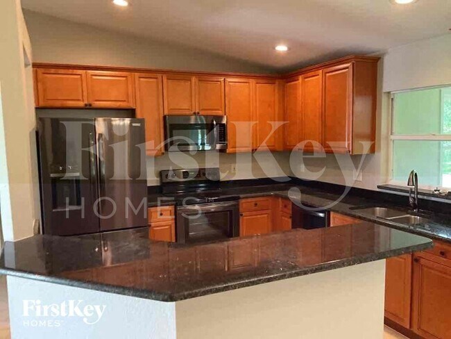 Photo - 524 SW 25th Ln