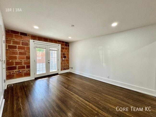 Photo - 4314 Mercier St Unit 4314-1