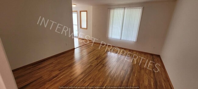 Photo - Spacious & Beautiful 4 bd 2.5 ba, 2 Story Battle Ground Home w/ A/C, Fireplace & so much More!