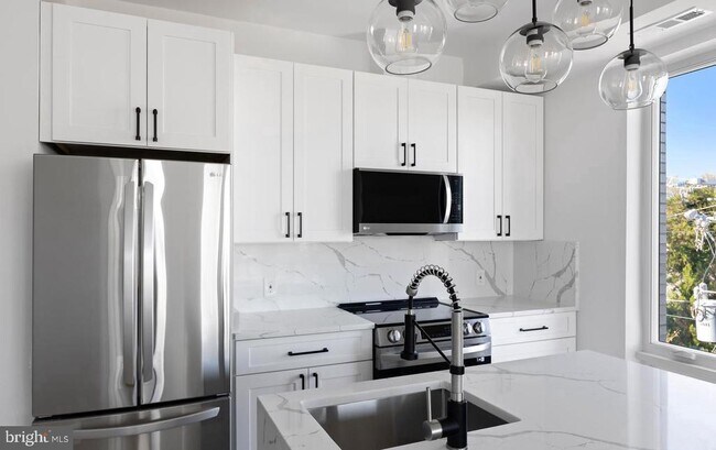 Photo - 30 Kennedy St NW Unit 14