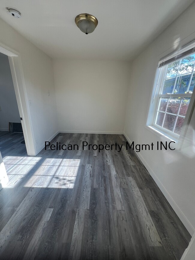 Photo - 2127 Orchard Ave