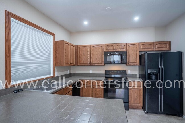 Photo - 6925 Blue Anchor Point