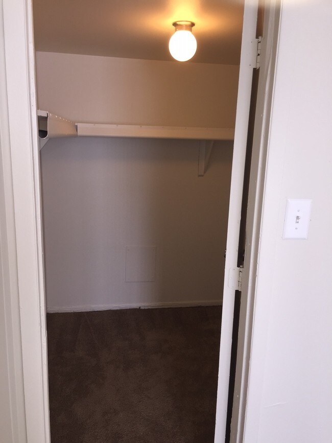 Photo - Harper Square Apartments