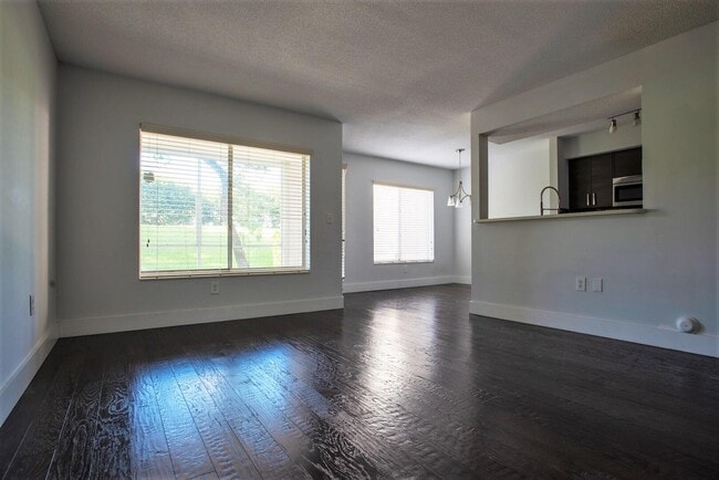 Photo - 815 Boynton Beach Blvd Unit 2-105