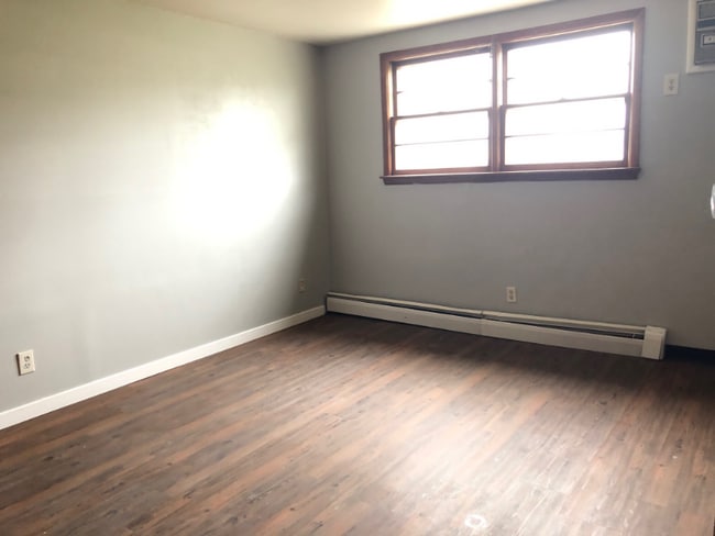 Photo - 1913 W 1st St Unidad 104