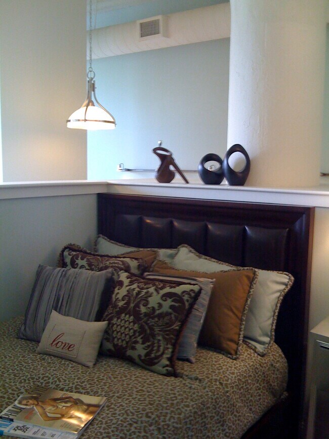 Lofted bedroom - 2429 Locust St Unit 205