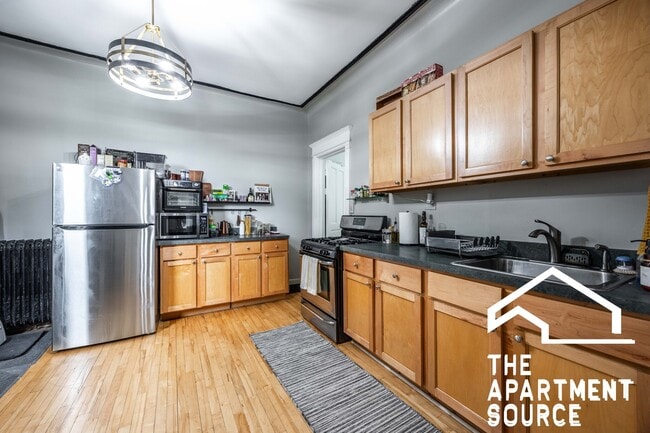 Photo - 3109 W Augusta Blvd Unit 1R