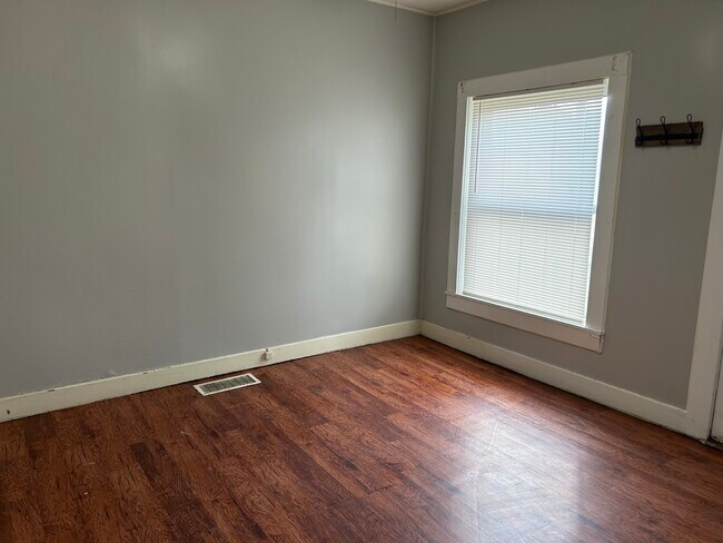 Photo - 1151 Boyers Rd