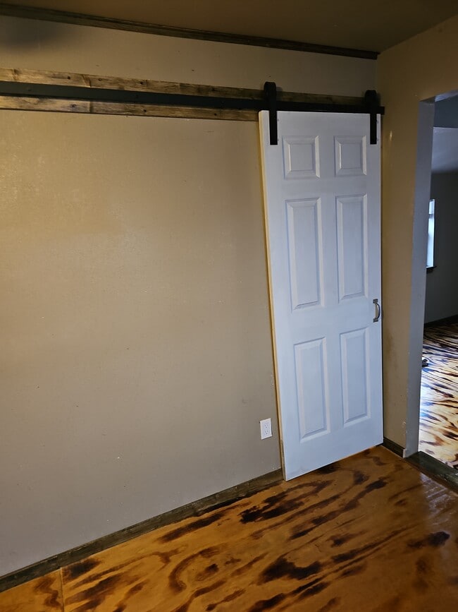 Photo - 618 Wilson Ave