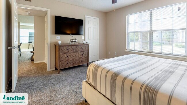 Photo - 7865 Grove Ct W Unidad 34-202