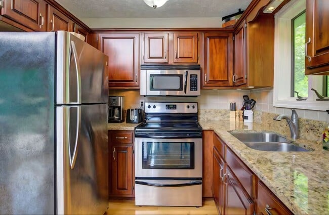 Photo - 3 Bedroom/2 Bath Home on Boone Lake - Piney Flats, TN