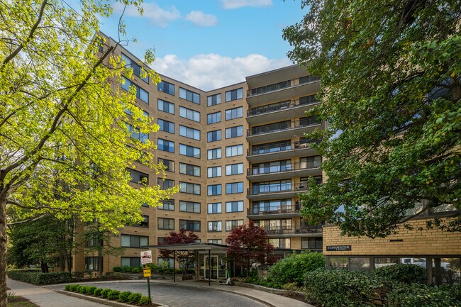 Photo - 4740 Connecticut Ave NW Unit 805
