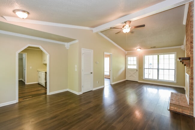 Photo - 14155 Creek Hill