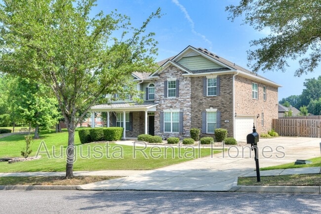 Photo - 180 Kenilworth Dr