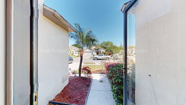 Photo - 5662 Rywood Dr