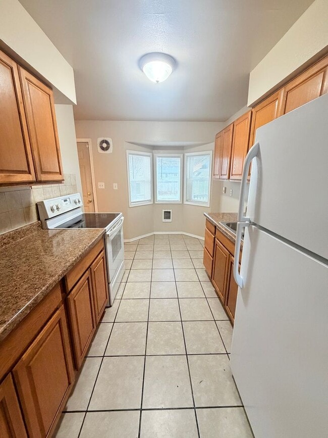 Photo - 2515 N Upriver Ct