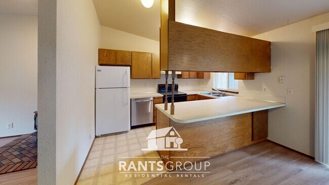 Photo - 832R Unit 3190 Mayfair Dr #B