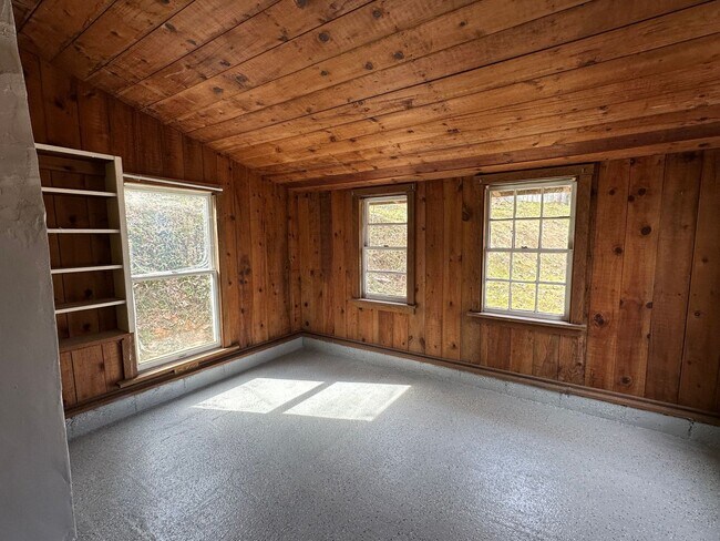 Photo - 6270-6300 Patterson Mill Woods Unit 6300