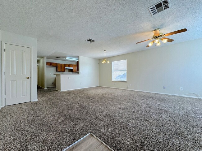 Photo - East El Paso 3 bed/2 Bath