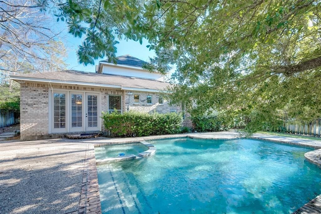 Photo - 34 N Longsford Cir