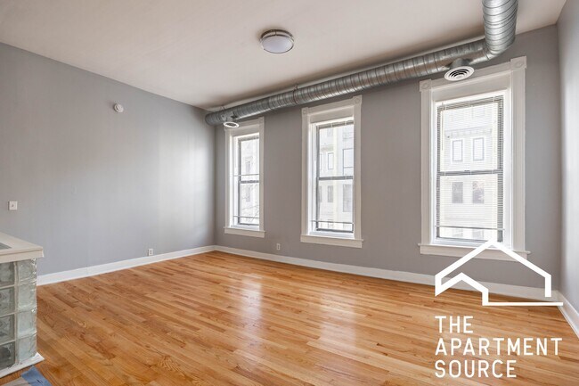 Photo - 1877 N Milwaukee Ave Unit 2