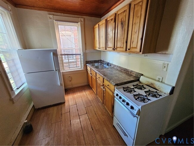 Photo - 3007 Ellwood Ave