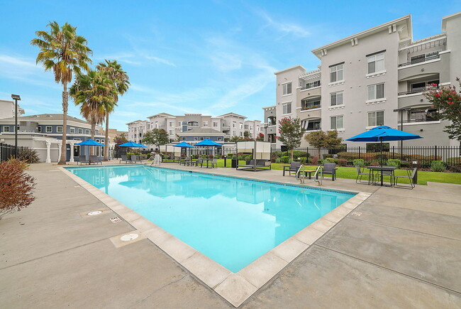 Photo - The Landing at Jack London Square Apartments