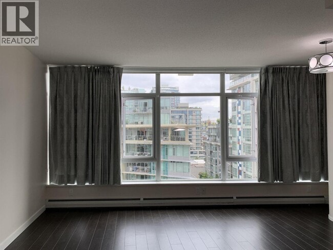 Photo - 108 W 1st Ave