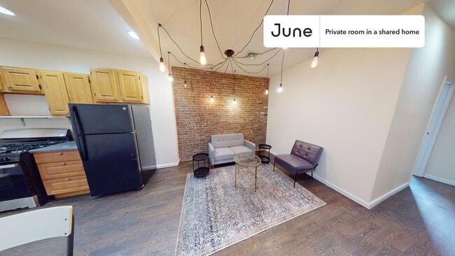 Photo - Room in Shared 4 bed/2 bath home Unidad D