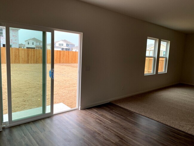 Photo - 178 Shiro Dr