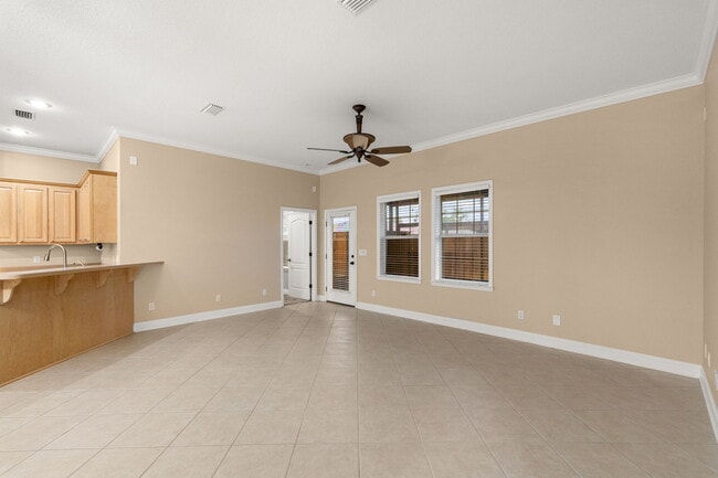 Photo - 408 W 17th St