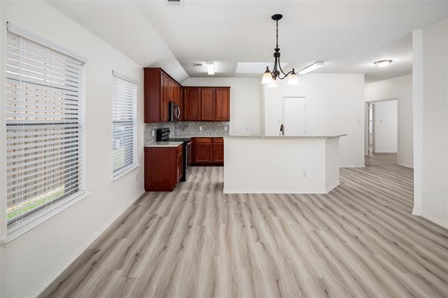 Photo - 2417 Eisenhower Dr