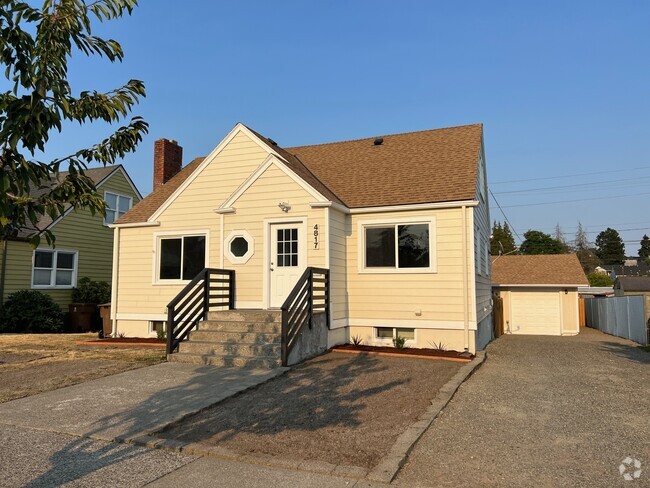 Building Photo - 4817 S C St Unit A Rental