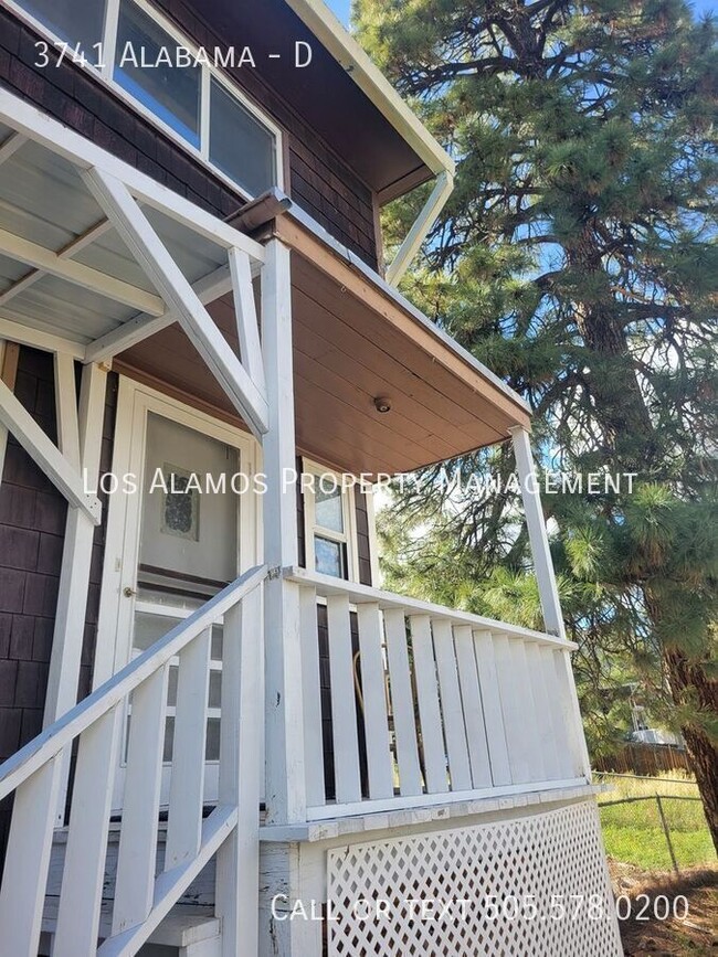 Photo - 3741 Alabama-D