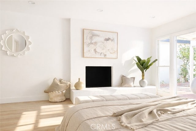 Building Photo - 1318 S Helberta Ave