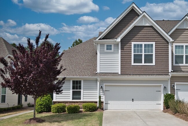 Building Photo - 335 Acorn Hollow Pl