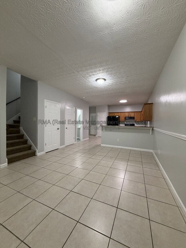 Photo - 1724 Carrington Dr