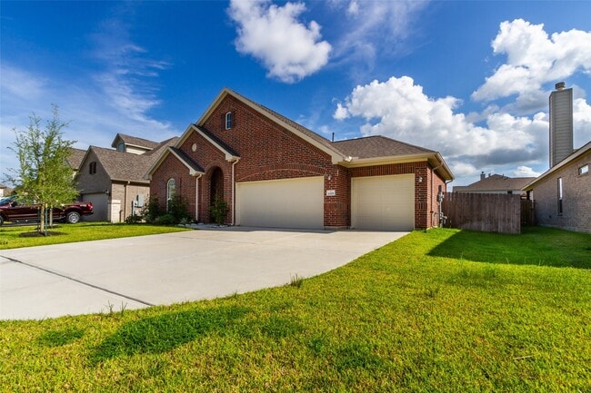 Photo - 6305 Rotherham St