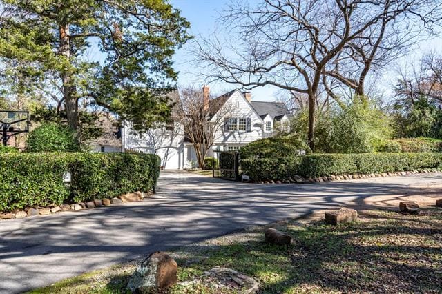 Photo - 8530 Jourdan Way