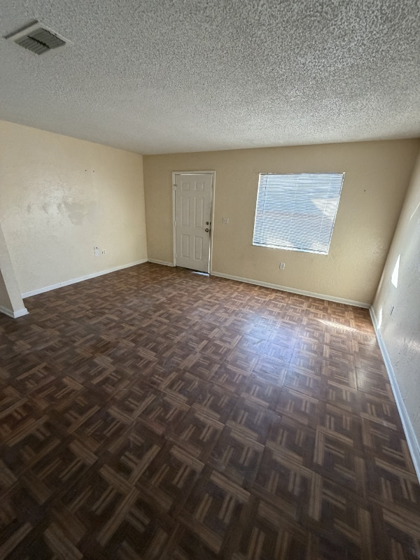 Photo - 320 Blanco Ct