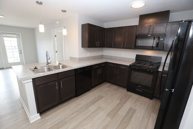 Photo - The Pointe on 88th