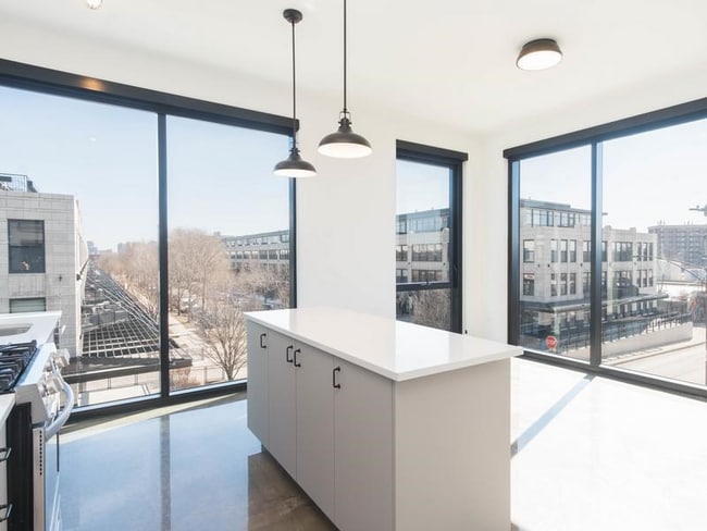 Photo - 1487 S Blue Island Ave