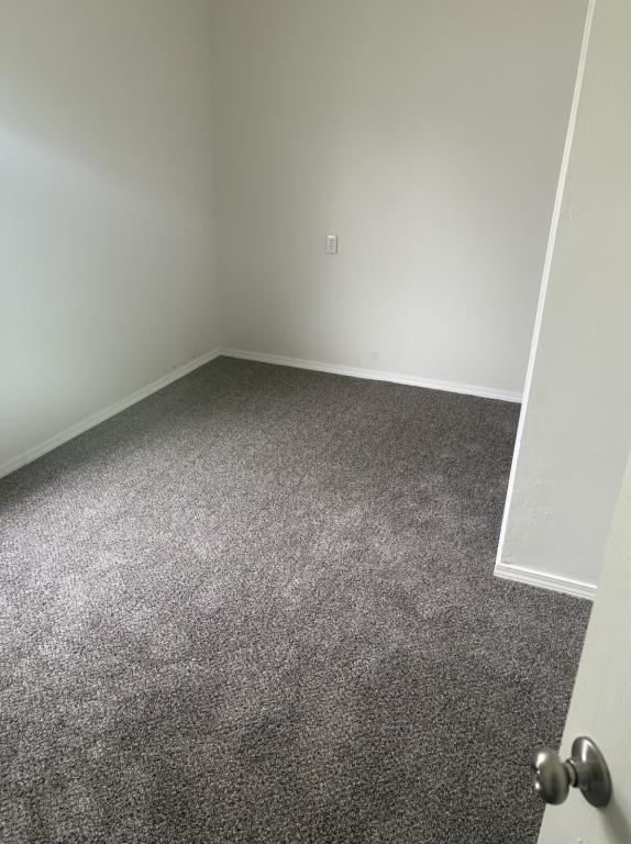 Photo - 605 Ivanhoe St