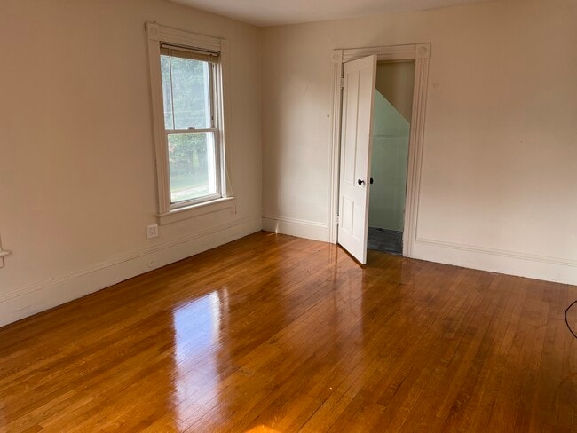 Photo - 41 Lewiston Ave Unit 2nd floor